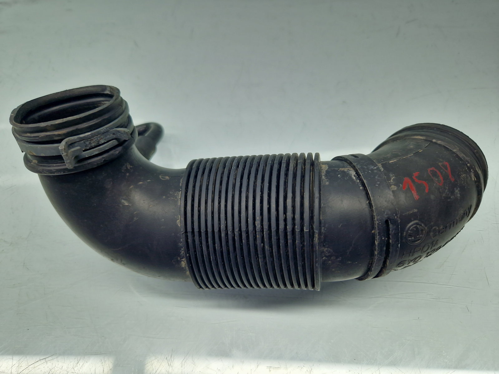 Tub admisie aer Volkswagen Fox (5Z1, 5Z3) [Fabr 2003-2011] 6Y0129684B 1.2 Benz BMD 40KW / 55CP - imagine 1