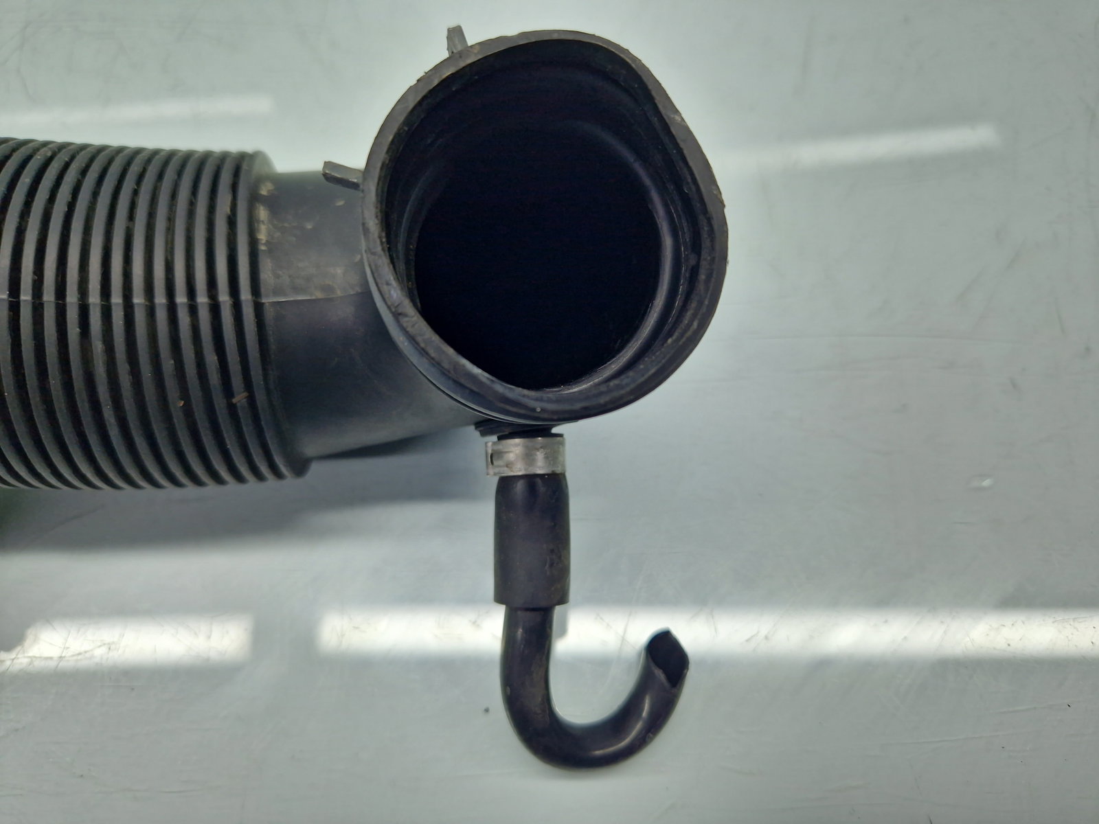 Tub admisie aer Volkswagen Fox (5Z1, 5Z3) [Fabr 2003-2011] 6Y0129684B 1.2 Benz BMD 40KW / 55CP - imagine 3