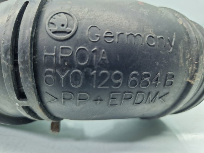 Tub admisie aer Volkswagen Fox (5Z1, 5Z3) [Fabr 2003-2011] 6Y0129684B 1.2 Benz BMD 40KW / 55CP