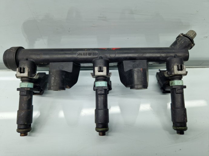 Rampa injectoare Volkswagen Fox (5Z1, 5Z3) [Fabr 2003-2011] 03D133329B 1.2 Benz BMD 40KW / 55CP