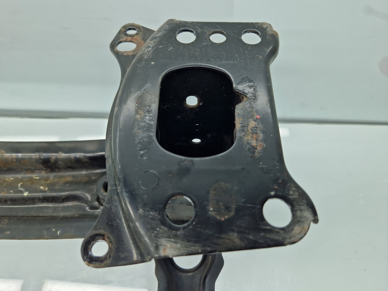 Armatura bara fata Volkswagen Golf 6 (5K1) [Fabr 2009-2013] 5K0807109M - imagine 3