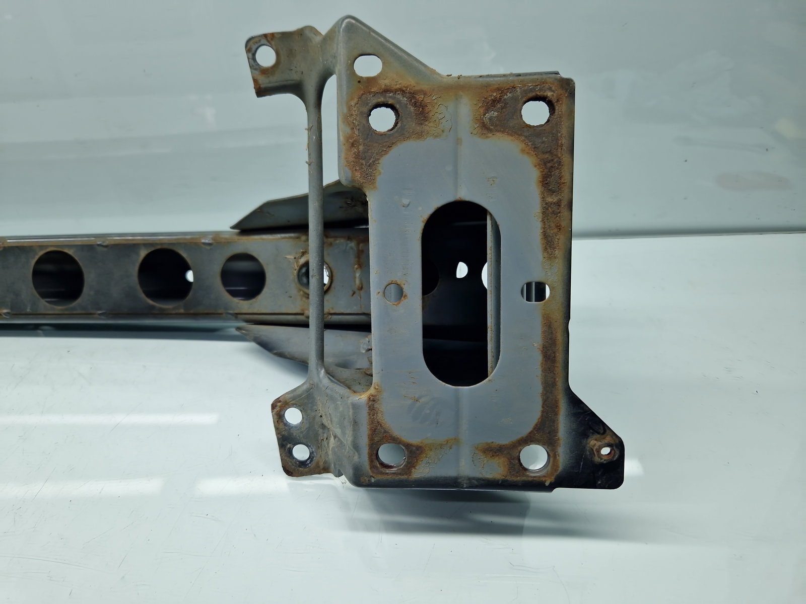 Armatura bara fata Mazda 6 Hatchback (GG) [Fabr 2002-2008] OEM - imagine 4