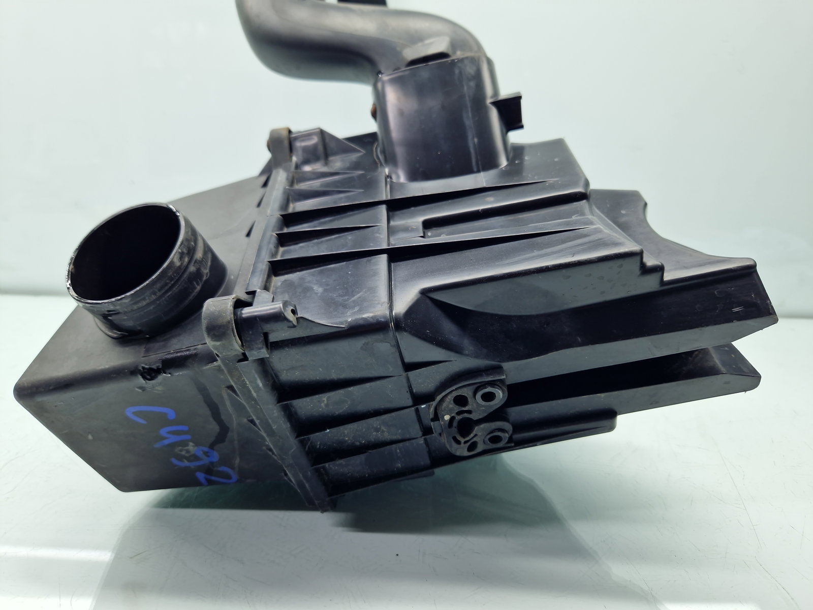 Carcasa filtru aer Volkswagen Polo (6R) [Fabr 2009-2016] 6Y0129607D 1.2 Benz CGPB 44KW / 60CP - imagine 2