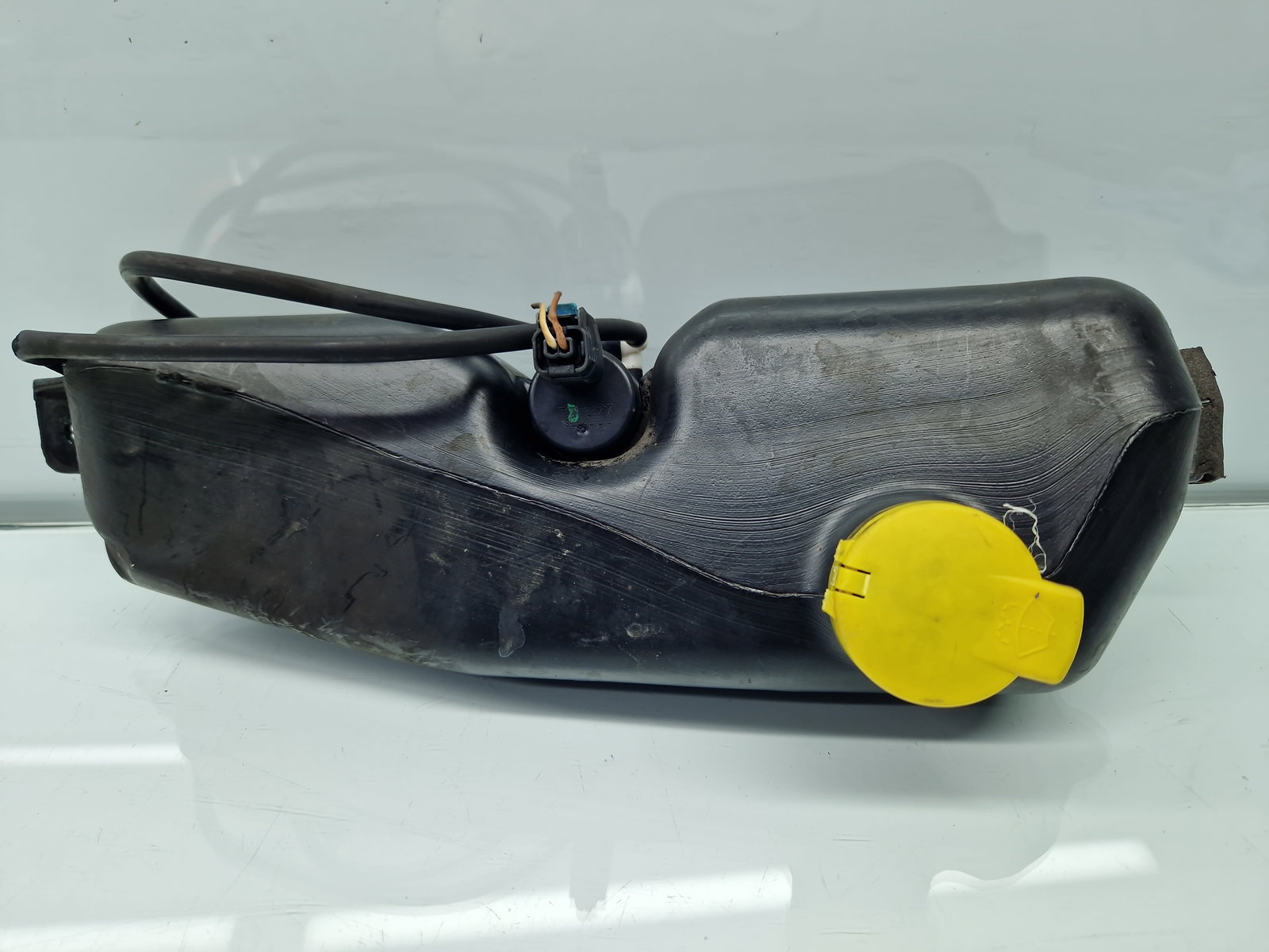 Vas lichid parbriz Dacia Duster 2 [Fabr 2017-2023] 289104897R - imagine 3