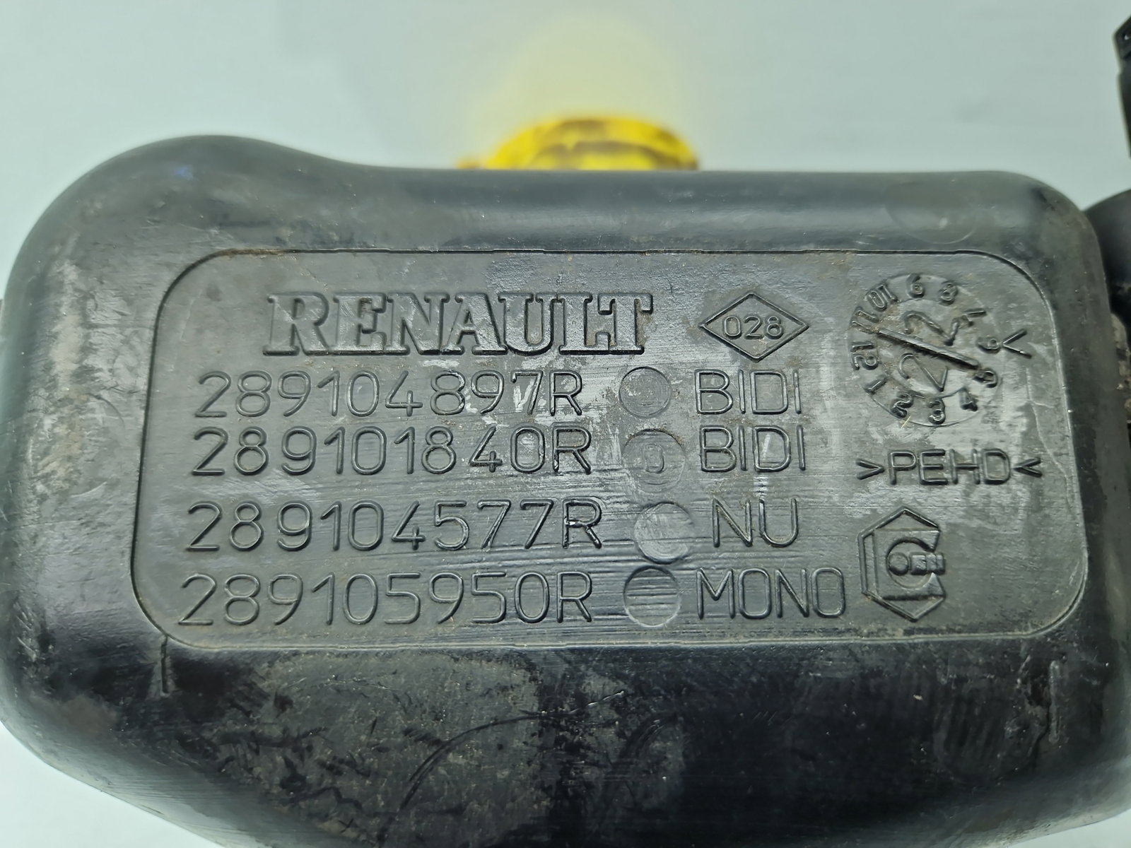 Vas lichid parbriz Dacia Duster 2 [Fabr 2017-2023] 289104897R - imagine 5