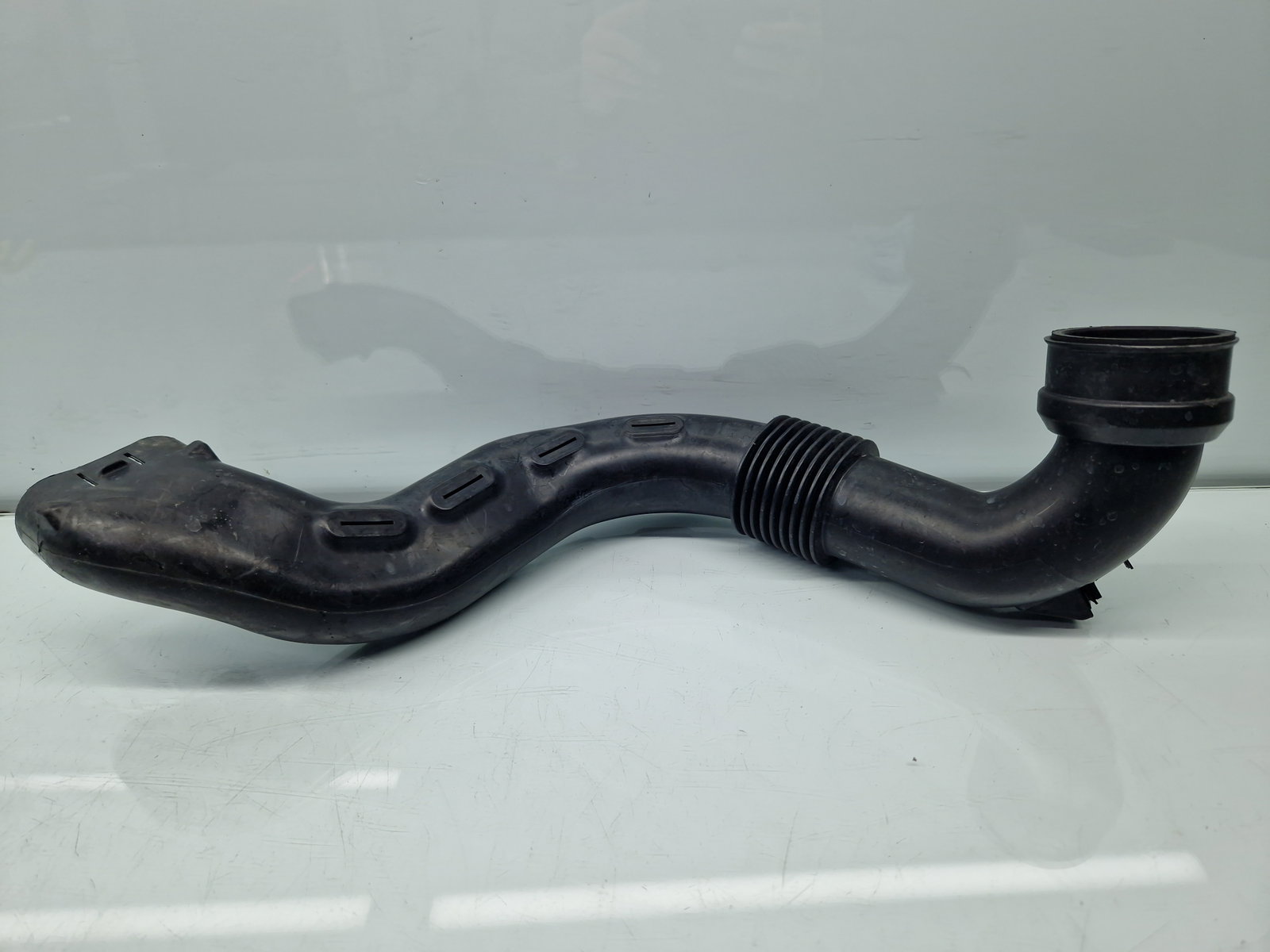 Tub admisie aer Renault Clio 4 (B98) Hatchback [Fabr 2012-2020] 165556691R 1.5 DCI K9K612 66KW / 90CP