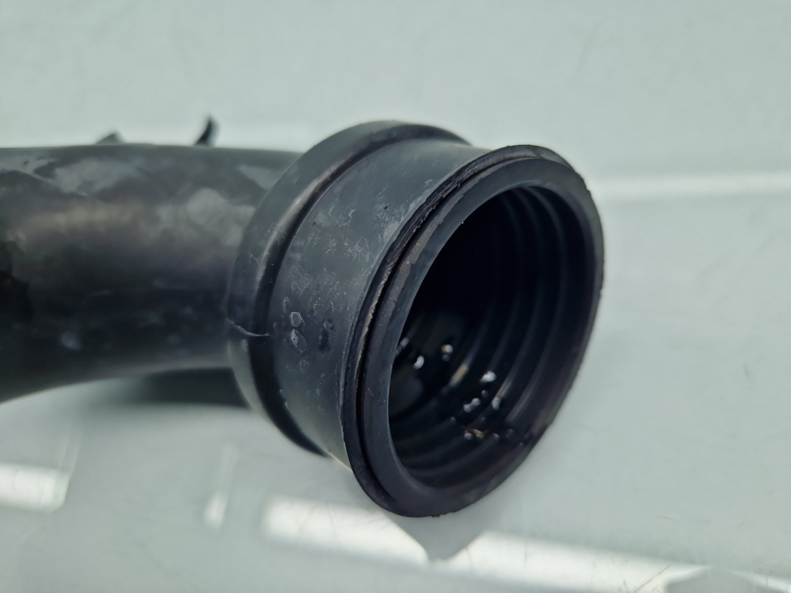 Tub admisie aer Renault Clio 4 (B98) Hatchback [Fabr 2012-2020] 165556691R 1.5 DCI K9K612 66KW / 90CP - imagine 4