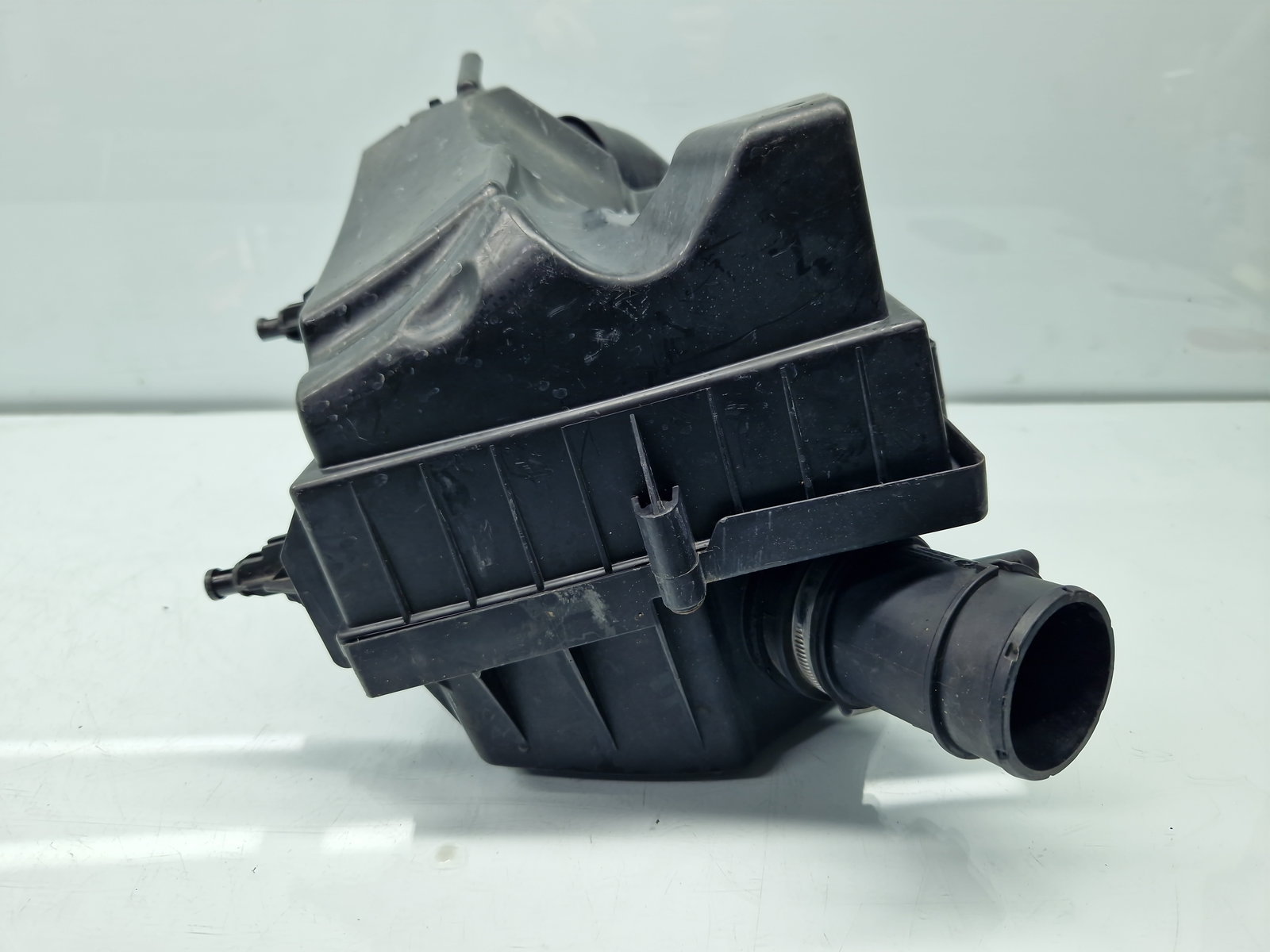 Carcasa filtru aer Opel Corsa E [Fabr 2014-prezent] 13433510 1.4 Benz B14XEL 66KW / 90CP - imagine 4