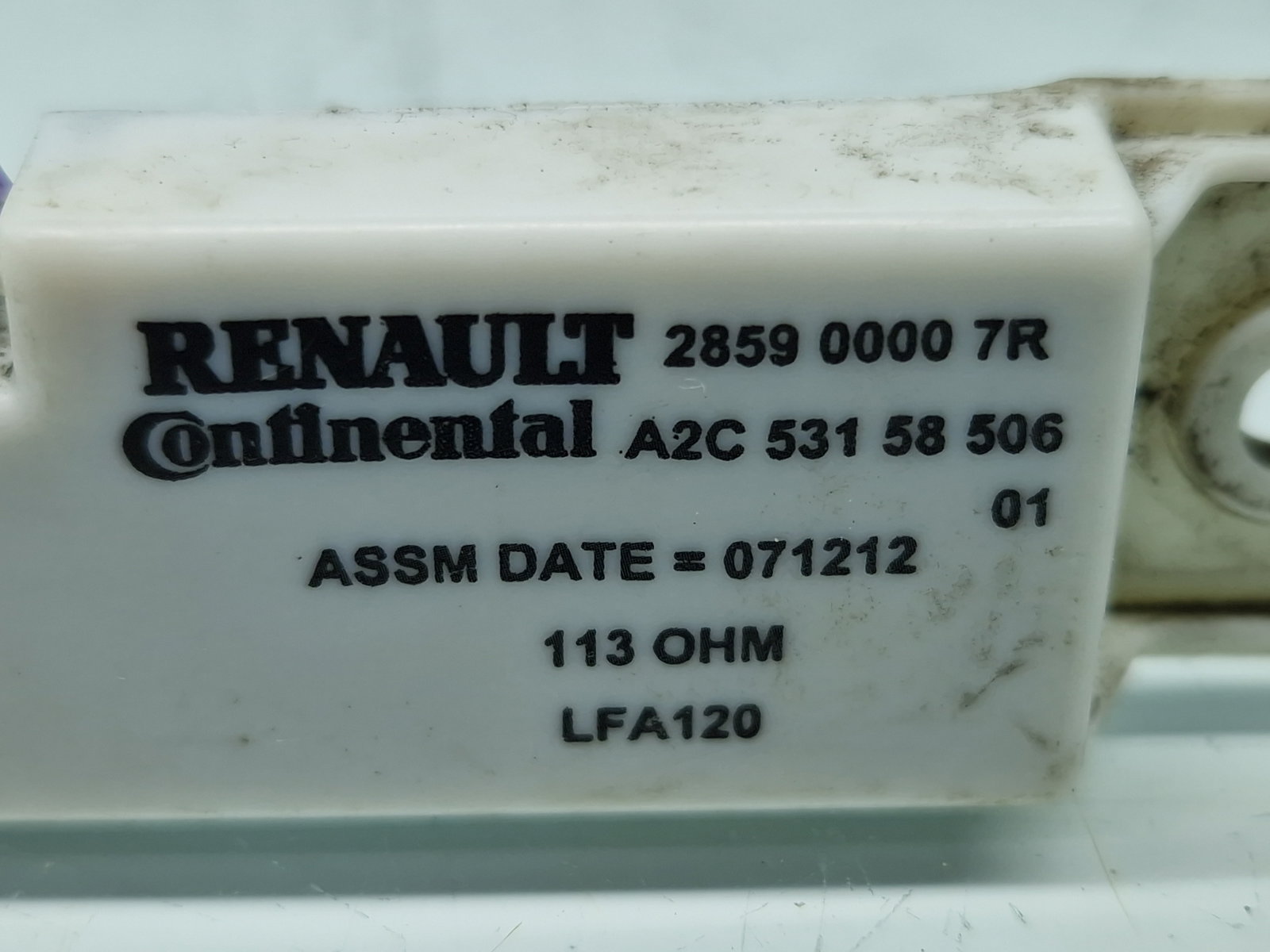 Amplificator antena Renault Clio 4 (B98) Hatchback [Fabr 2012-2020] 285900007R - imagine 4