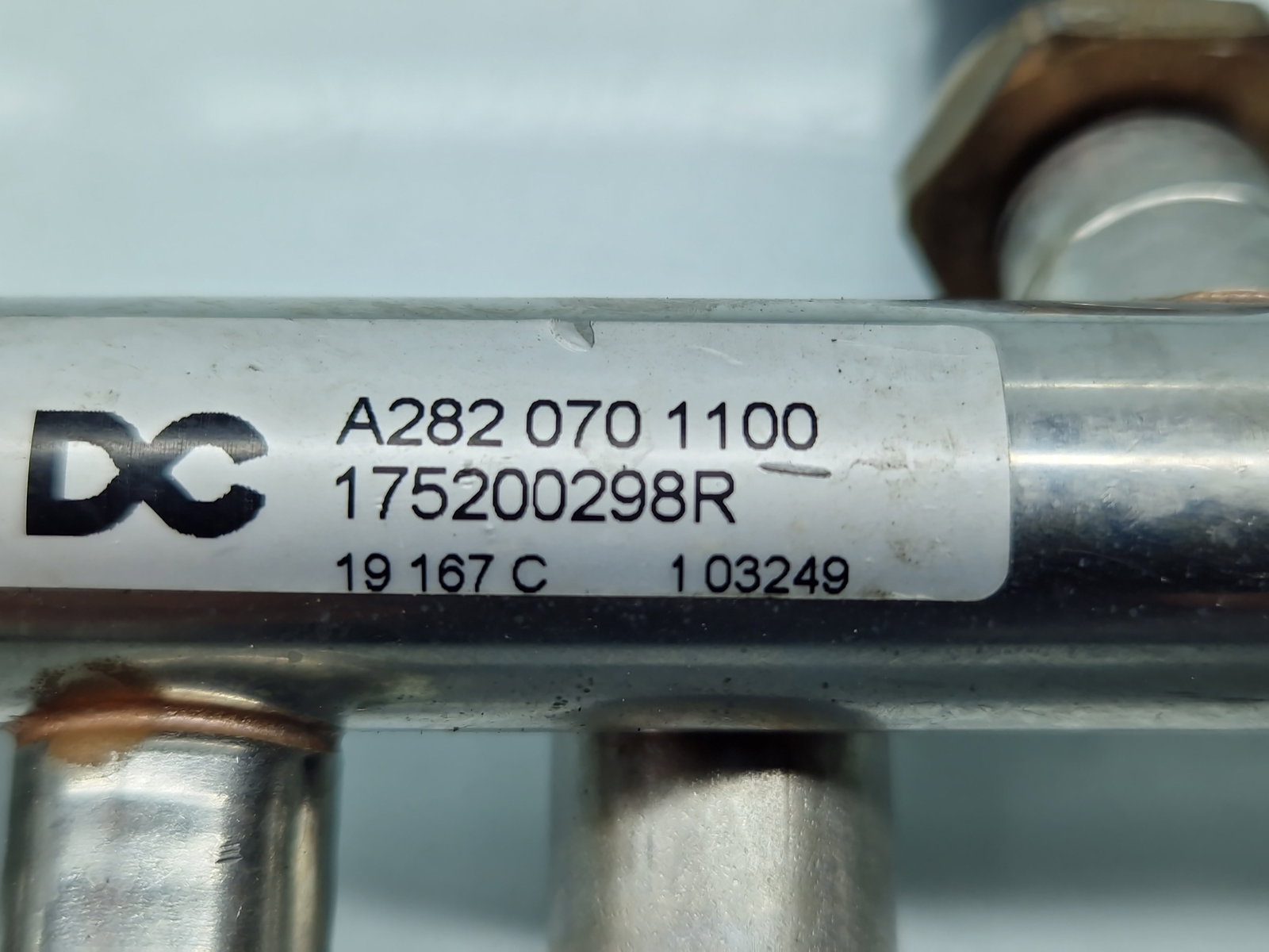 Rampa injectoare Mercedes Clasa A (W177) [Fabr 2019-2024] A2820701100 1.4 Benz 282914 100KW / 136CP - imagine 5