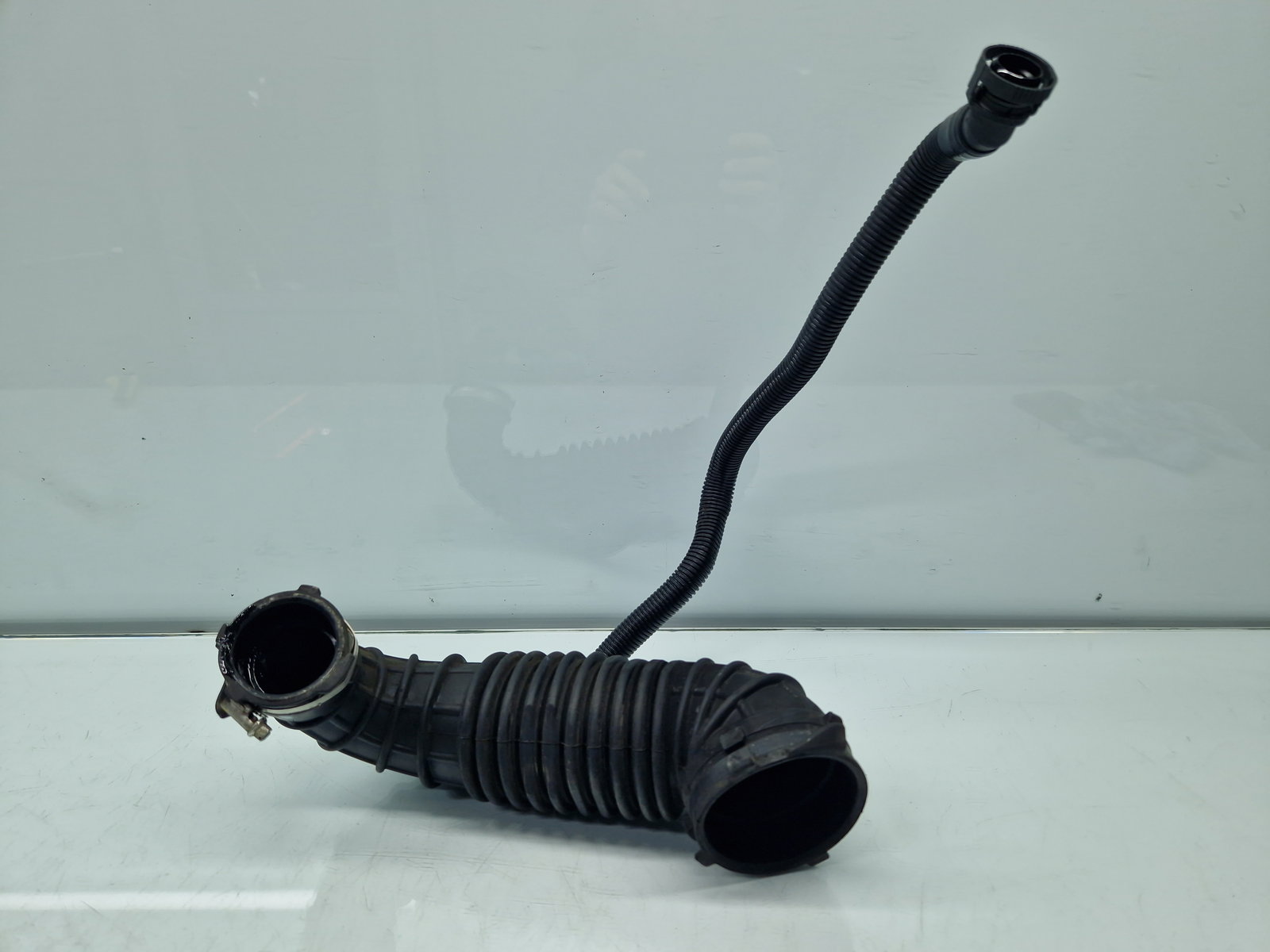 Tub admisie aer AUDI A5 Cabriolet (8F7) [Fabr 2009-2015] 03G129629 2.0 TDI CAHA 125KW / 170CP - imagine 2