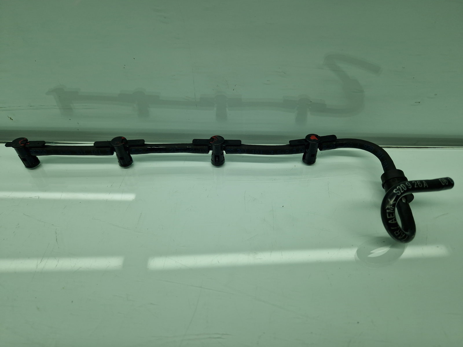 Conducta retur injectoare AUDI A5 Cabriolet (8F7) [Fabr 2009-2015] OEM 2.0 TDI CAHA 125KW / 170CP - imagine 1