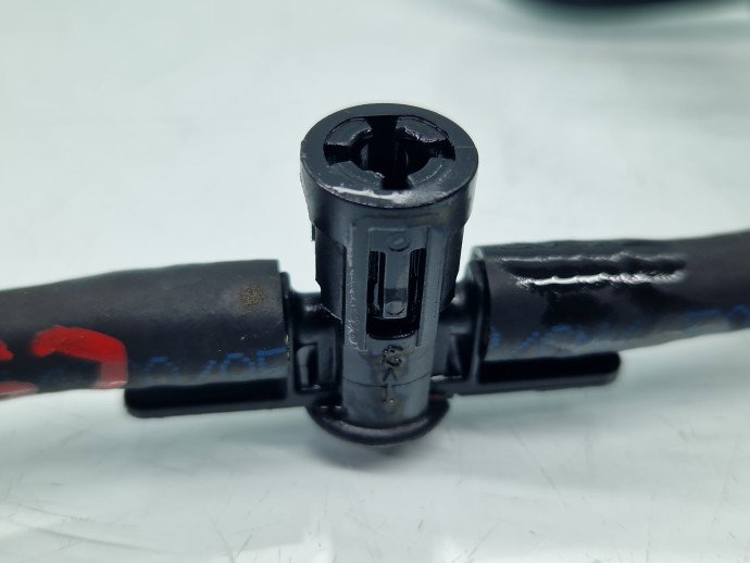 Conducta retur injectoare AUDI A5 Cabriolet (8F7) [Fabr 2009-2015] OEM 2.0 TDI CAHA 125KW / 170CP