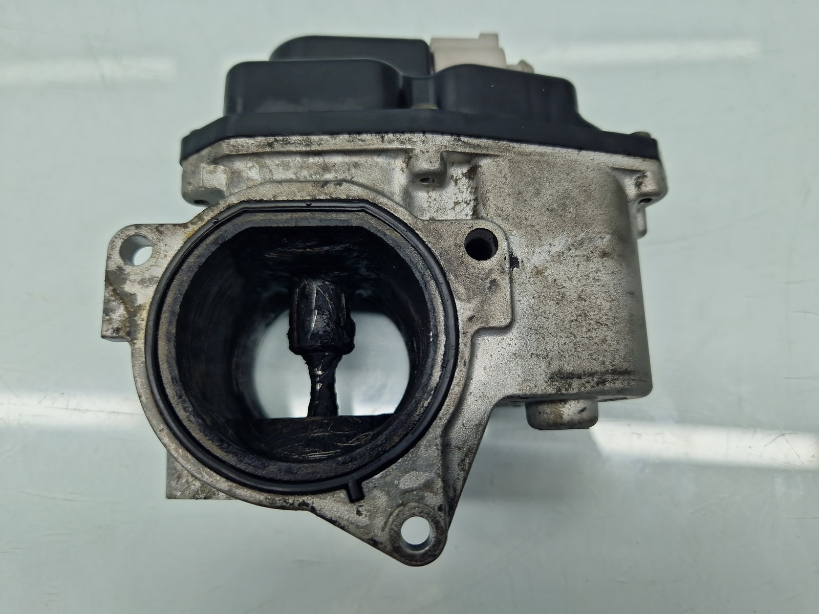 Supapa EGR AUDI A5 Cabriolet (8F7) [Fabr 2009-2015] 03L131501G 2.0 TDI CAHA 125KW / 170CP - imagine 1