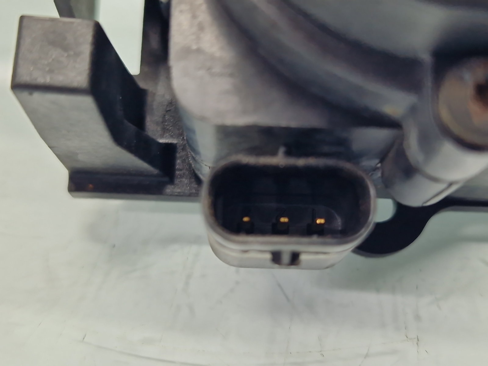 Pompa recirculare apa AUDI A5 Cabriolet (8F7) [Fabr 2009-2015] 8K0965561A 2.0 TDI CAHA 125KW / 170CP - imagine 5