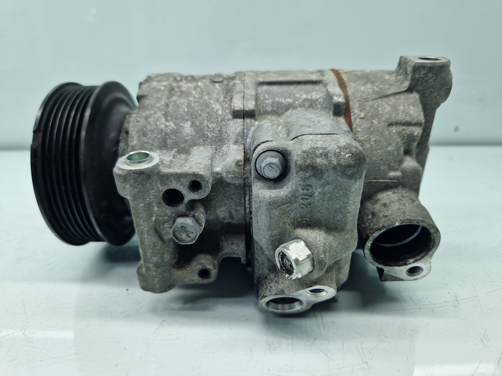 Compresor clima AUDI A5 Cabriolet (8F7) [Fabr 2009-2015] 8K0260805L 2.0 TDI CAHA 125KW / 170CP - imagine 1