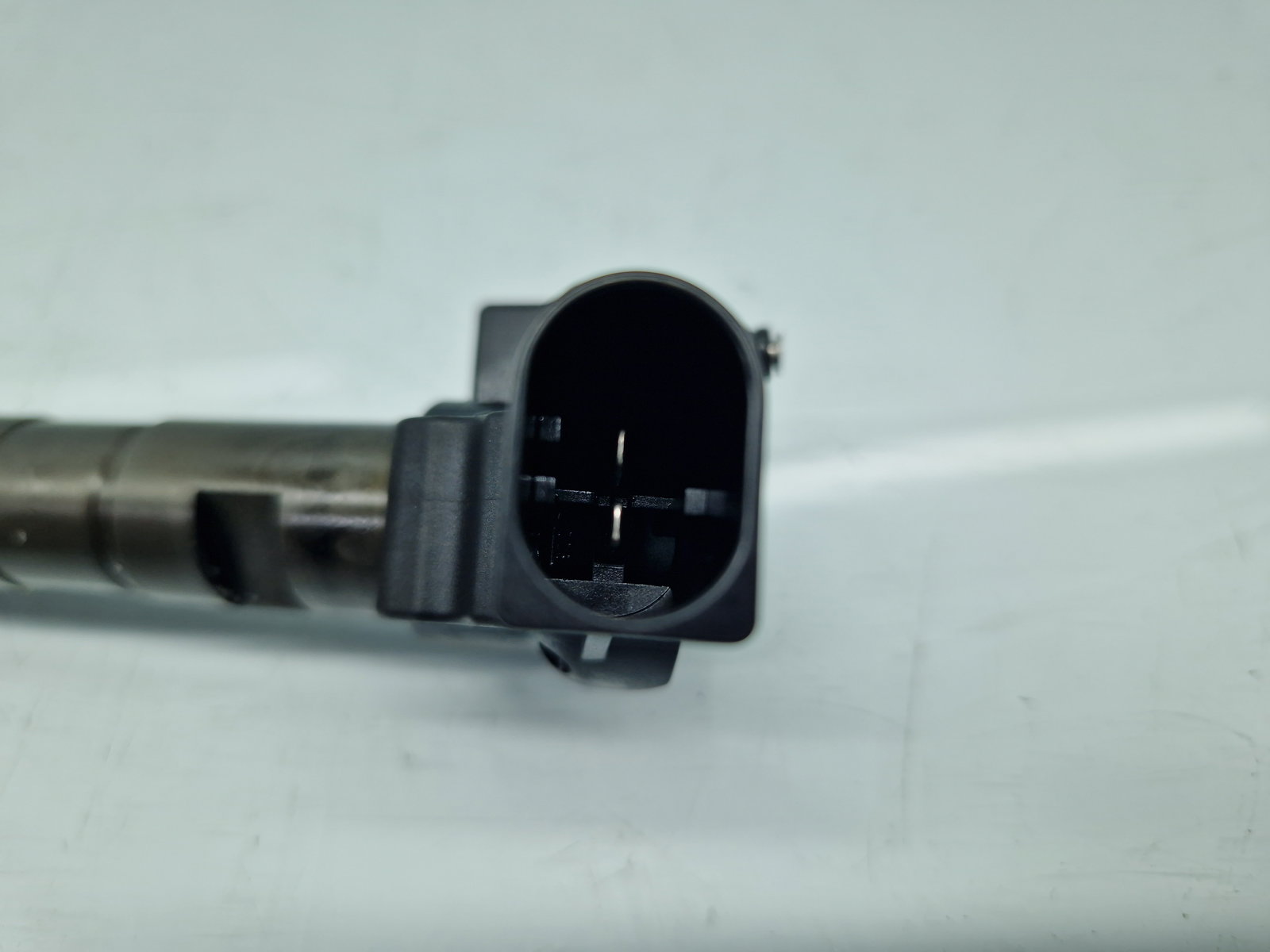 Injector AUDI A5 Cabriolet (8F7) [Fabr 2009-2015] 03L130277 2.0 TDI CAHA 125KW / 170CP - imagine 4