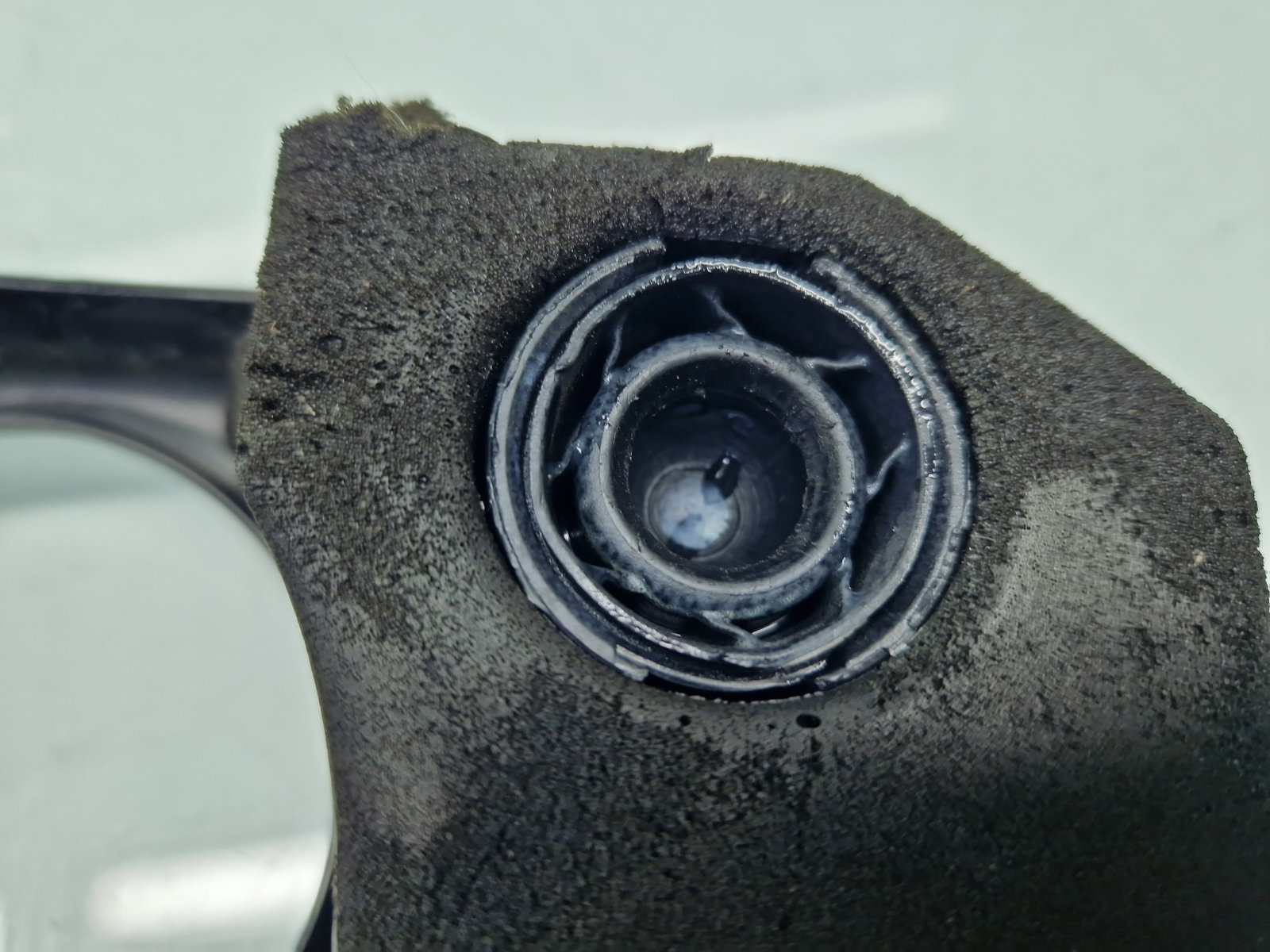 Capac motor AUDI A3 (8P1) [Fabr 2003-2012] 03L103925AN 2.0 TDI CBBB 125KW / 170CP - imagine 4