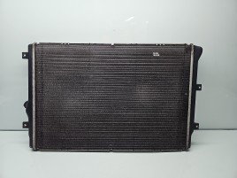 Radiator apa Volkswagen Passat CC (358) [Fabr 2012-2016] 3C0121253AR 2.0 TDI CFFB 103KW / 140CP