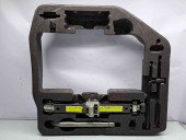  Set cric si cheie Audi A5 (8T3) [Fabr 2007-2015] 8T0012109A