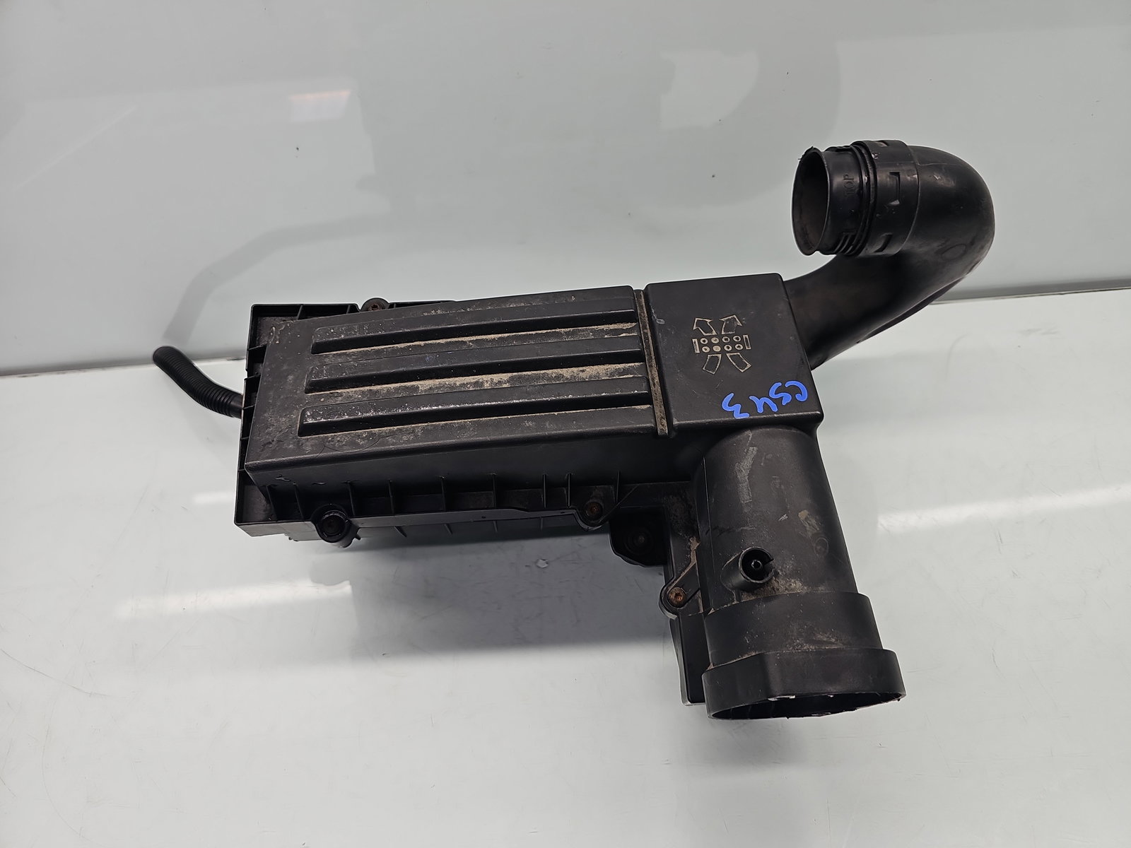 Carcasa filtru aer Volkswagen Passat B7 (365) [Fabr 2010-2014] 3C0129601 2.0 TDI CFFB 103KW / 140CP - imagine 3