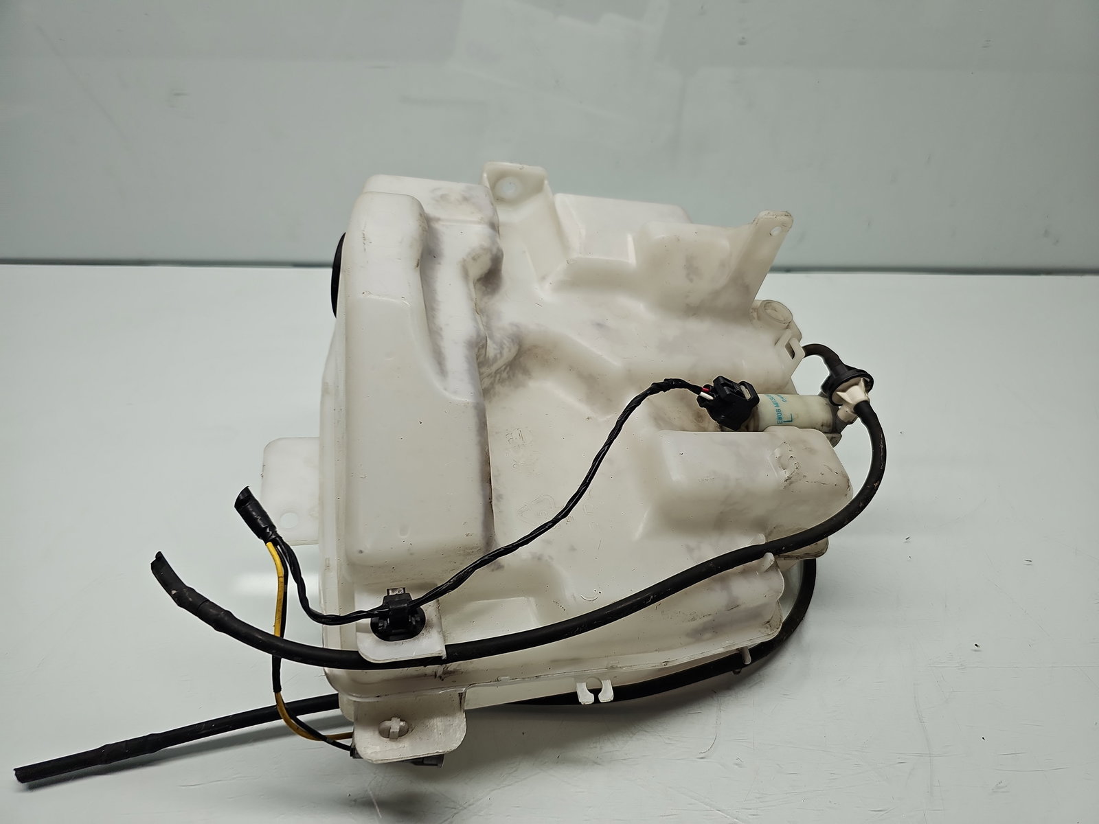 Vas lichid parbriz MITSUBISHI ASX (GA) [Fabr 2010-2020] OEM - imagine 1