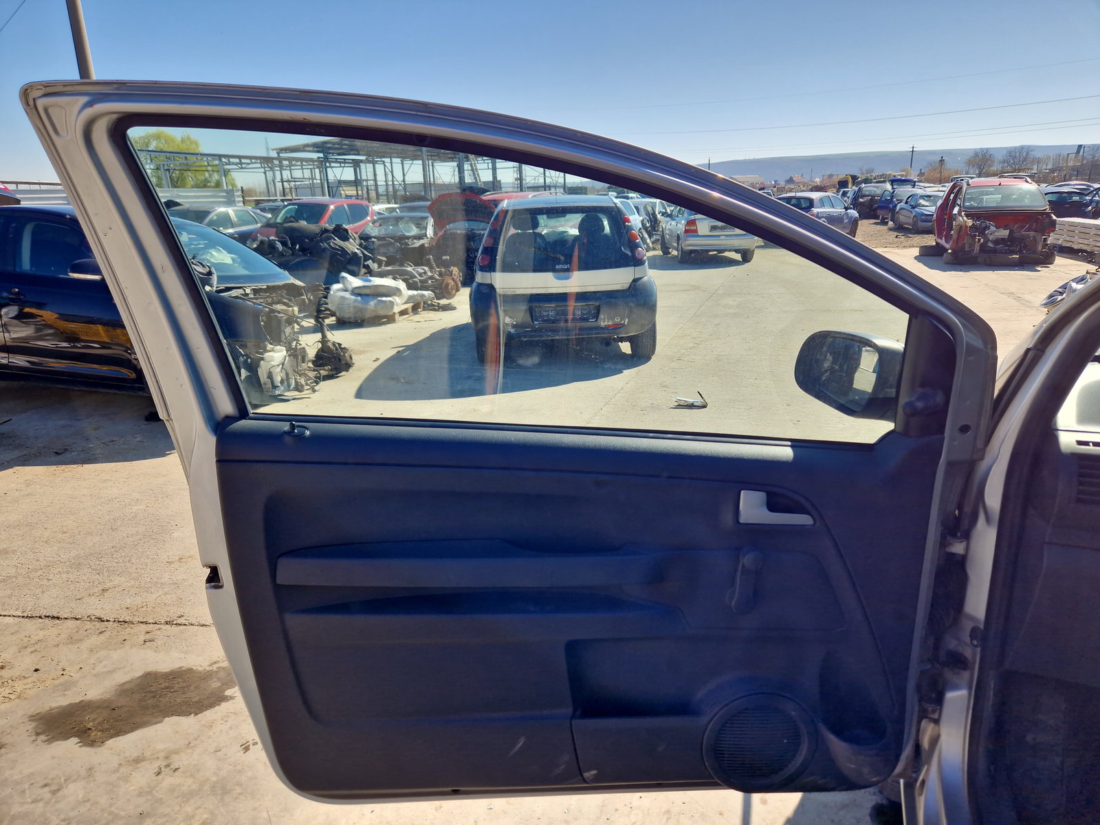 Usa stanga fata Volkswagen Fox (5Z1, 5Z3) [Fabr 2003-2011] Hatchback LA7W - imagine 2