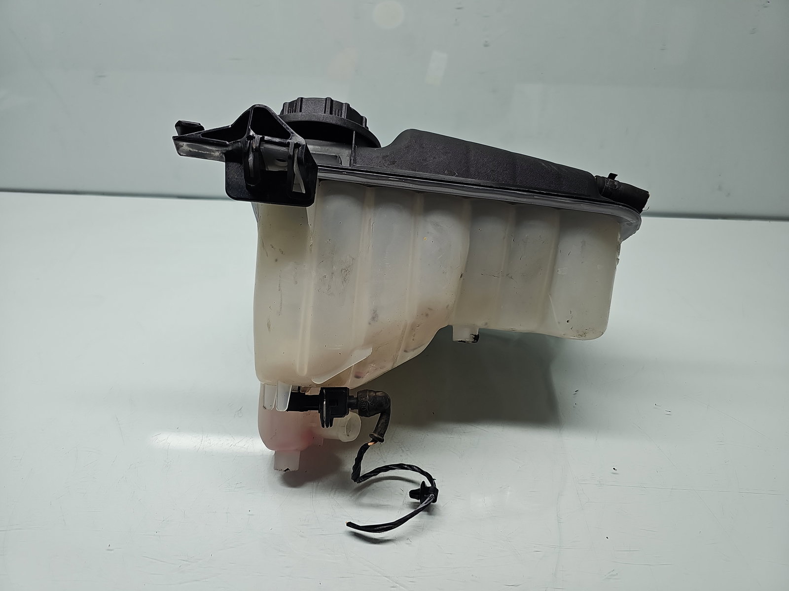 Vas expansiune Jaguar XF (X250) [Fabr 2008-2015] Facelift OEM - imagine 3