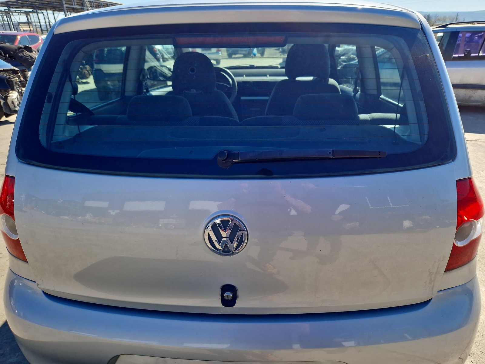 Haion Volkswagen Fox (5Z1, 5Z3) [Fabr 2003-2011] Hatchback LA7W - imagine 1