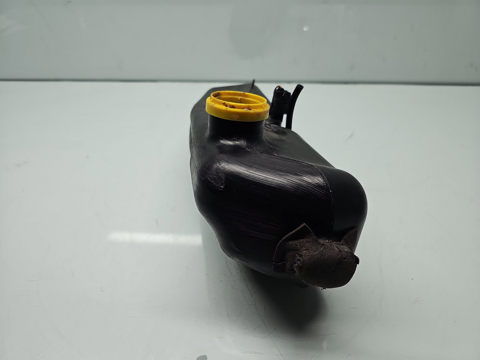 Vas lichid parbriz Dacia Duster 2 [Fabr 2017-2023] 289104897R - imagine 3