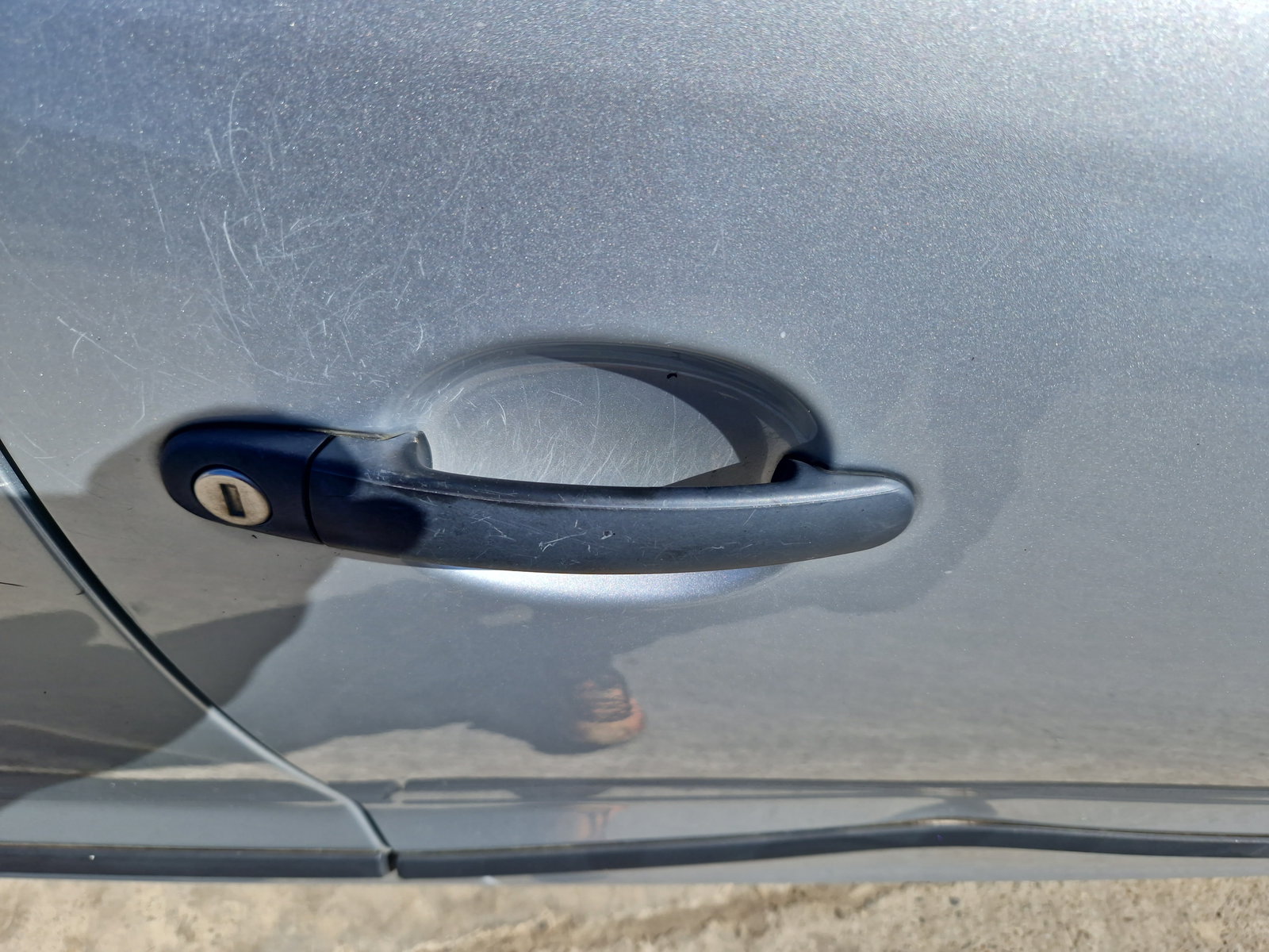 Maner usa dreapta fata Volkswagen Fox (5Z1, 5Z3) [Fabr 2003-2011] Hatchback OEM - imagine 2