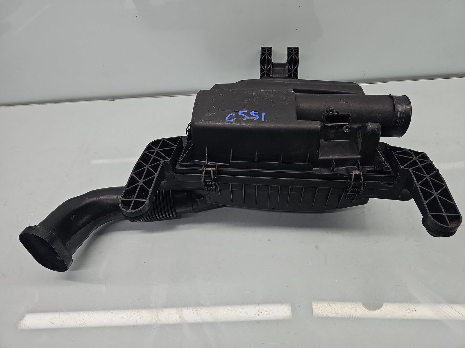 Carcasa filtru aer Ford Transit Custom (TTF) [Fabr 2012-2016] CC119600CJ 2.2 TDCi CYR5 74KW / 100CP - imagine 2