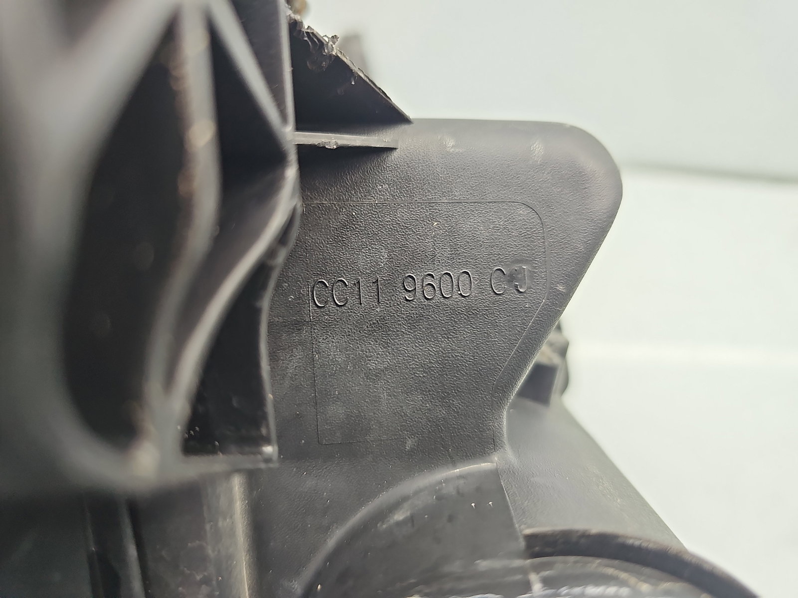 Carcasa filtru aer Ford Transit Custom (TTF) [Fabr 2012-2016] CC119600CJ 2.2 TDCi CYR5 74KW / 100CP - imagine 4