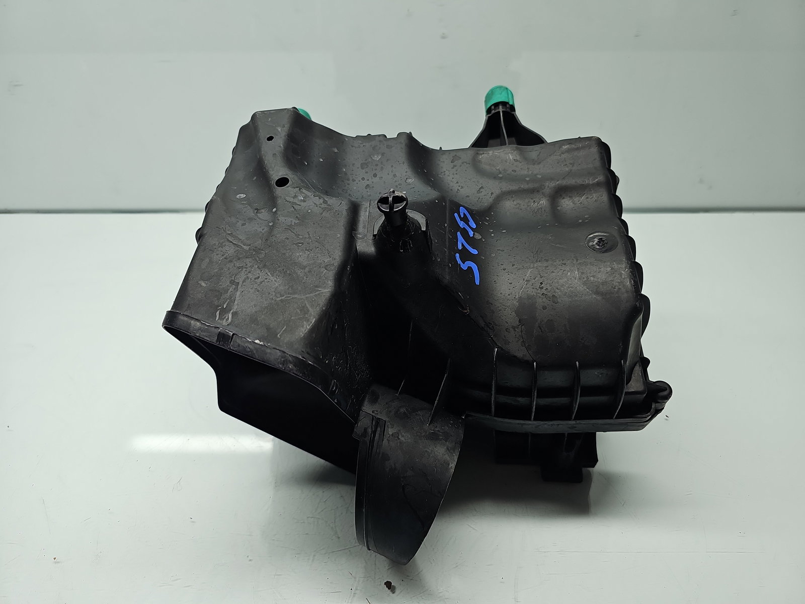 Carcasa filtru aer Mercedes Clasa A (W177) [Fabr 2019-2024] A2820903800 1.4 Benz 282914 100KW / 136CP - imagine 4