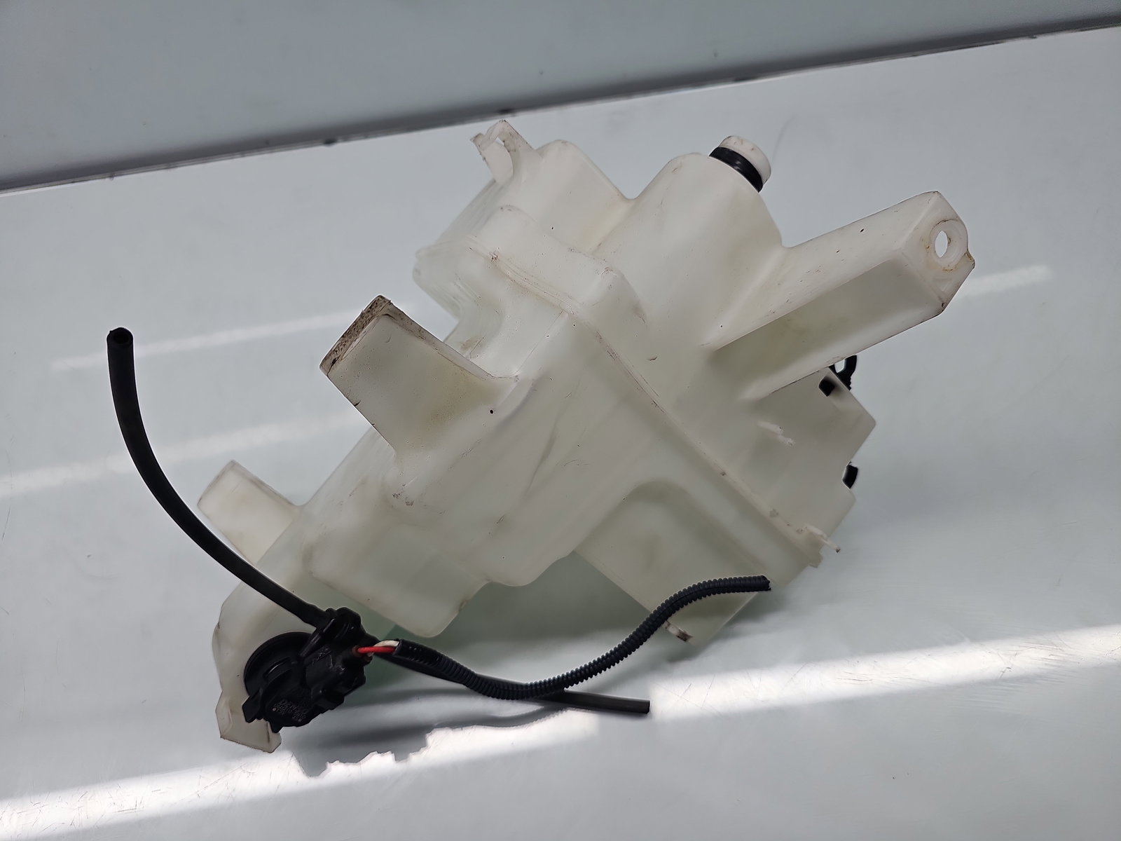 Vas lichid parbriz Toyota Rav 4 IV (ZSA4, ALA4) [Fabr 2013-2018] 060851-438 - imagine 3