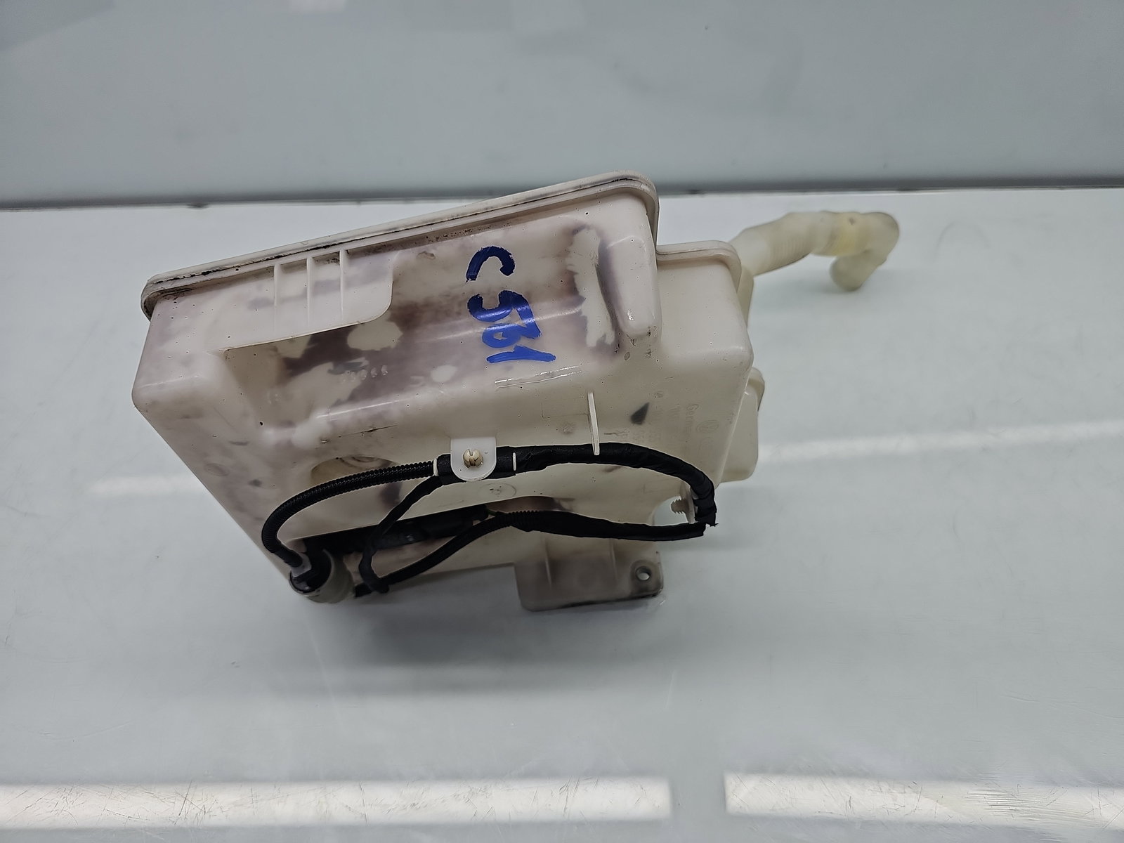 Vas lichid parbriz Volkswagen Golf 6 (5K1) [Fabr 2009-2013] 1K095T453Q - imagine 3