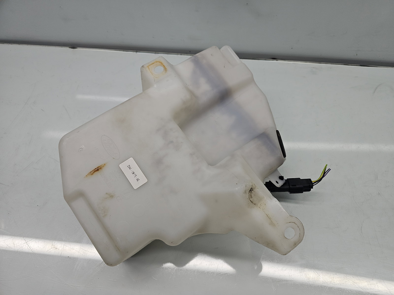 Vas lichid parbriz Ford Kuga II [Fabr 2012-prezent] CV44-13K175-AG - imagine 4