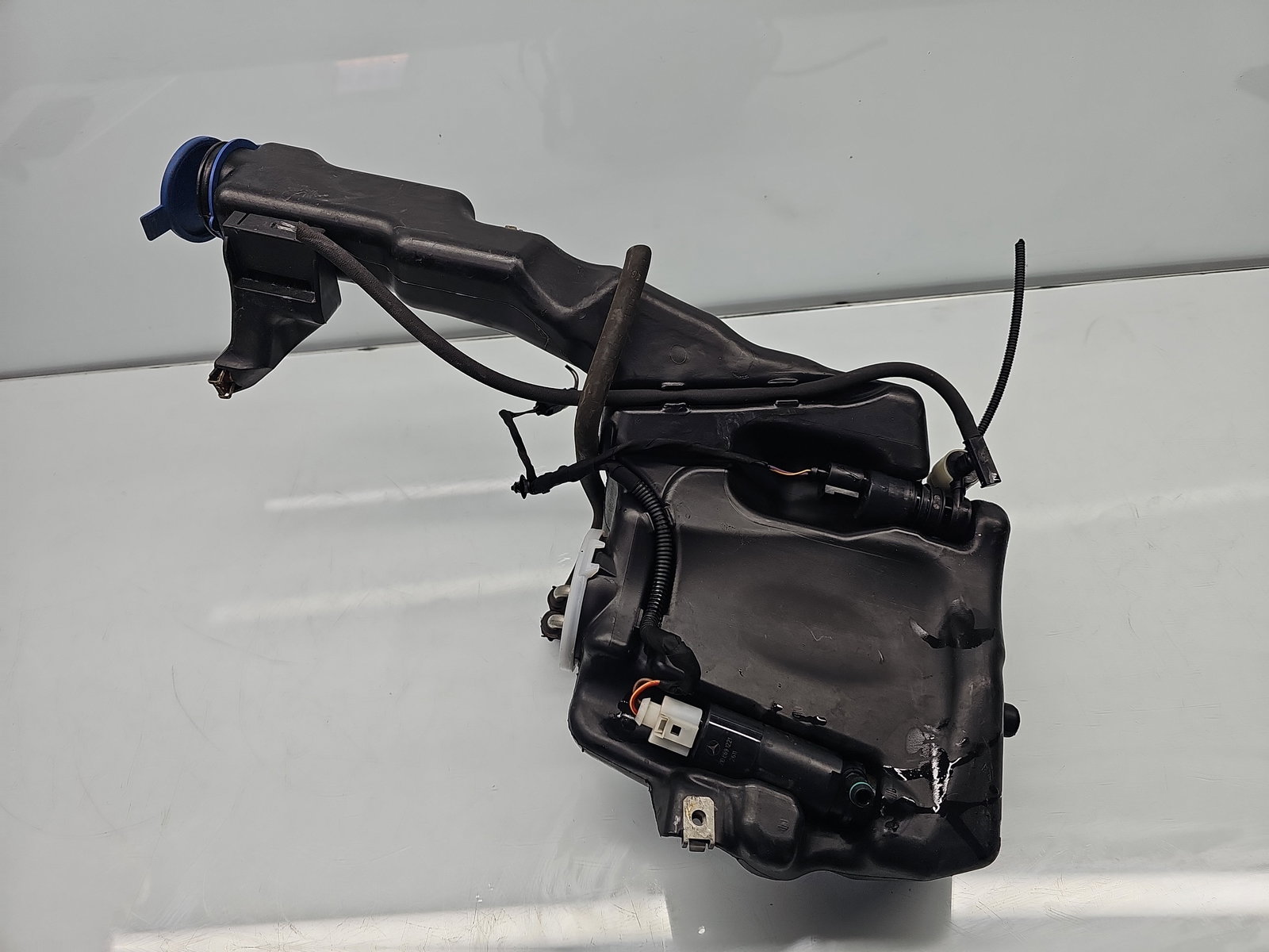 Vas lichid parbriz Mercedes Clasa E (W212) [Fabr 2009-2016] A2048602260 - imagine 3