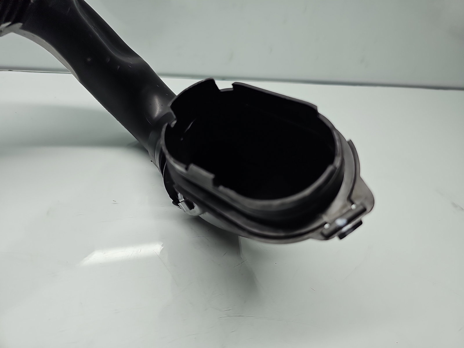 Tub admisie aer Dacia Duster 2 [Fabr 2017-2023] 165556763R 1.5 DCI K9K872 85KW / 115CP - imagine 2