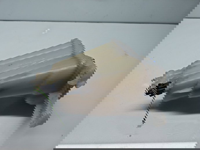 Vas expansiune AUDI A5 Cabriolet (8F7) [Fabr 2009-2015] 8K0121403G