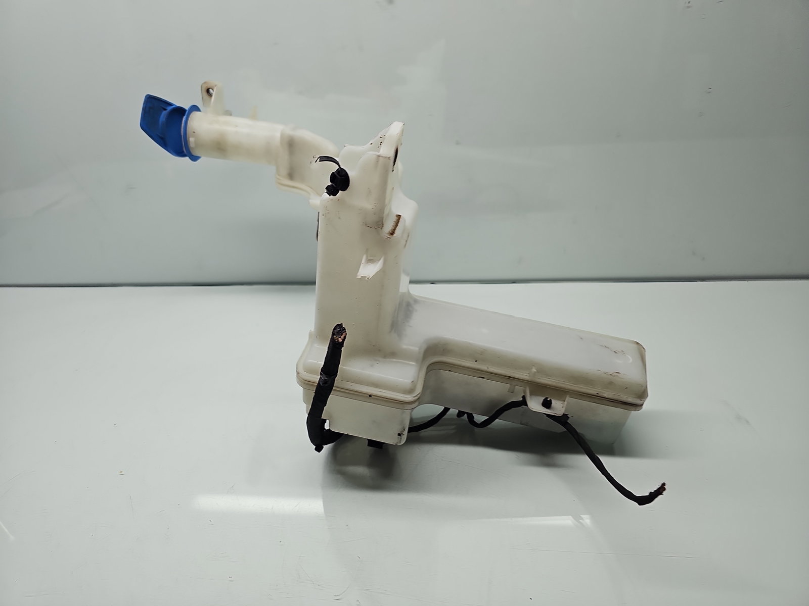 Vas lichid parbriz Volkswagen Passat CC (357) [Fabr 2008-2012] OEM - imagine 3