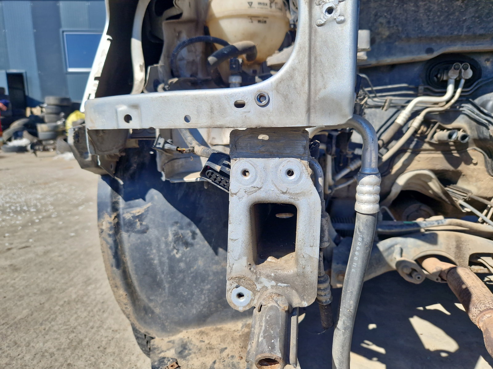 Lonjeron dreapta Volkswagen Fox (5Z1, 5Z3) [Fabr 2003-2011] Hatchback OEM - imagine 2