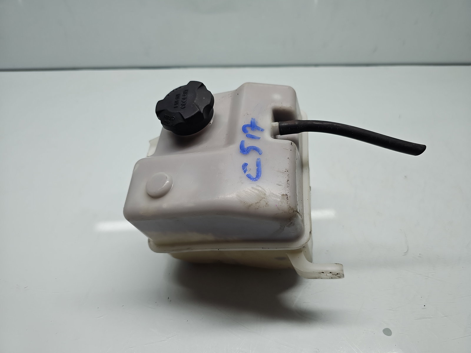 Vas expansiune Hyundai i40 Wagon [Fabr 2012-2019] 25430-3Z100 - imagine 1