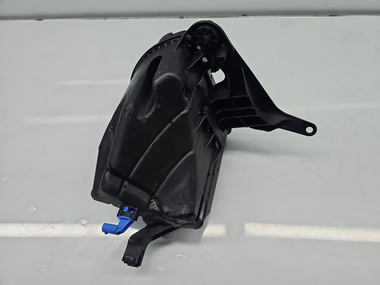 Vas expansiune Bmw 5 (F10) [Fabr 2011-2016] Berlina Facelift 7647283 - imagine 4