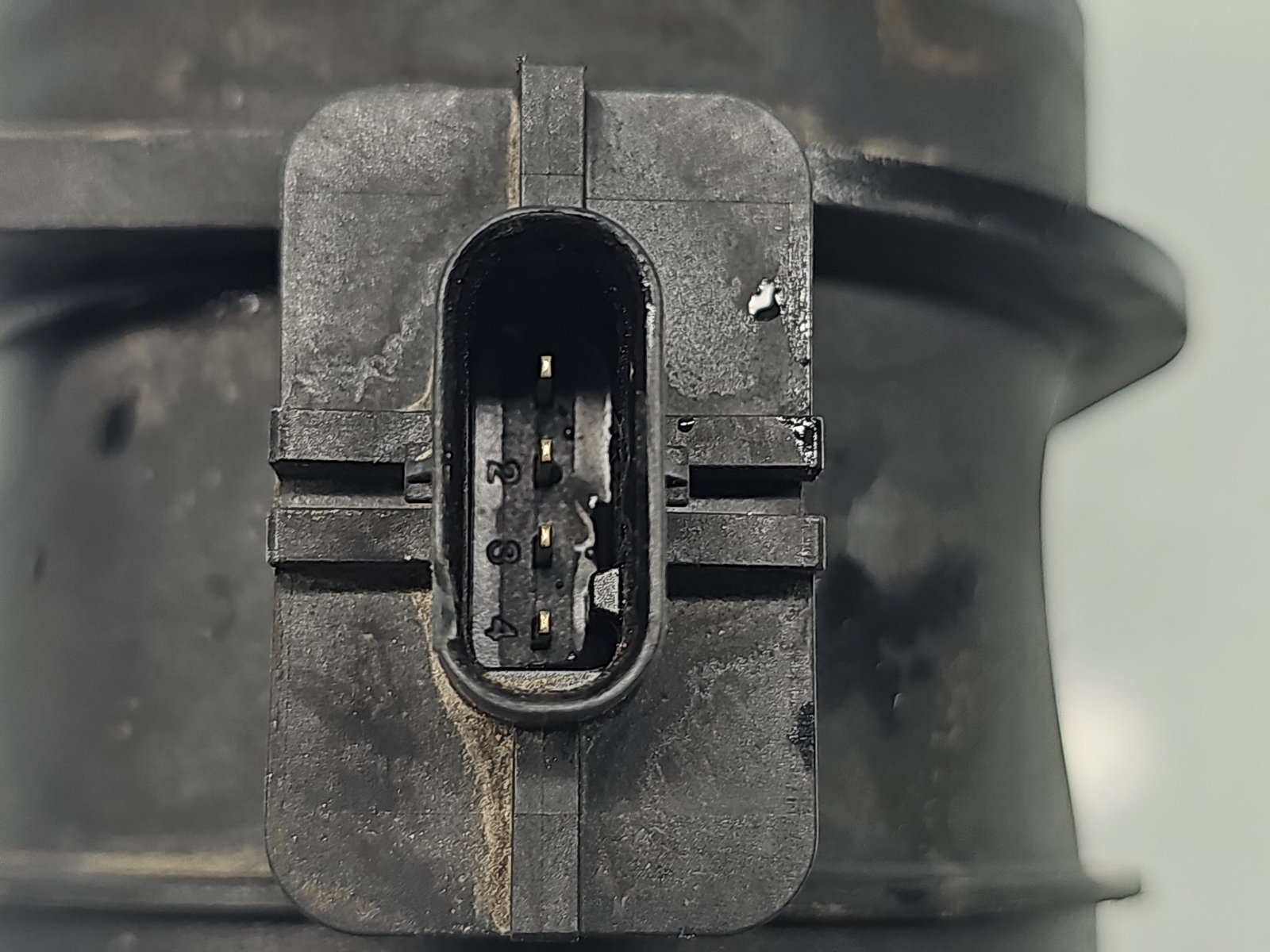 Debitmetru aer Volkswagen Passat B7 (365) [Fabr 2010-2014] 03L906461A 2.0 TDI CFFB 103KW / 140CP - imagine 4