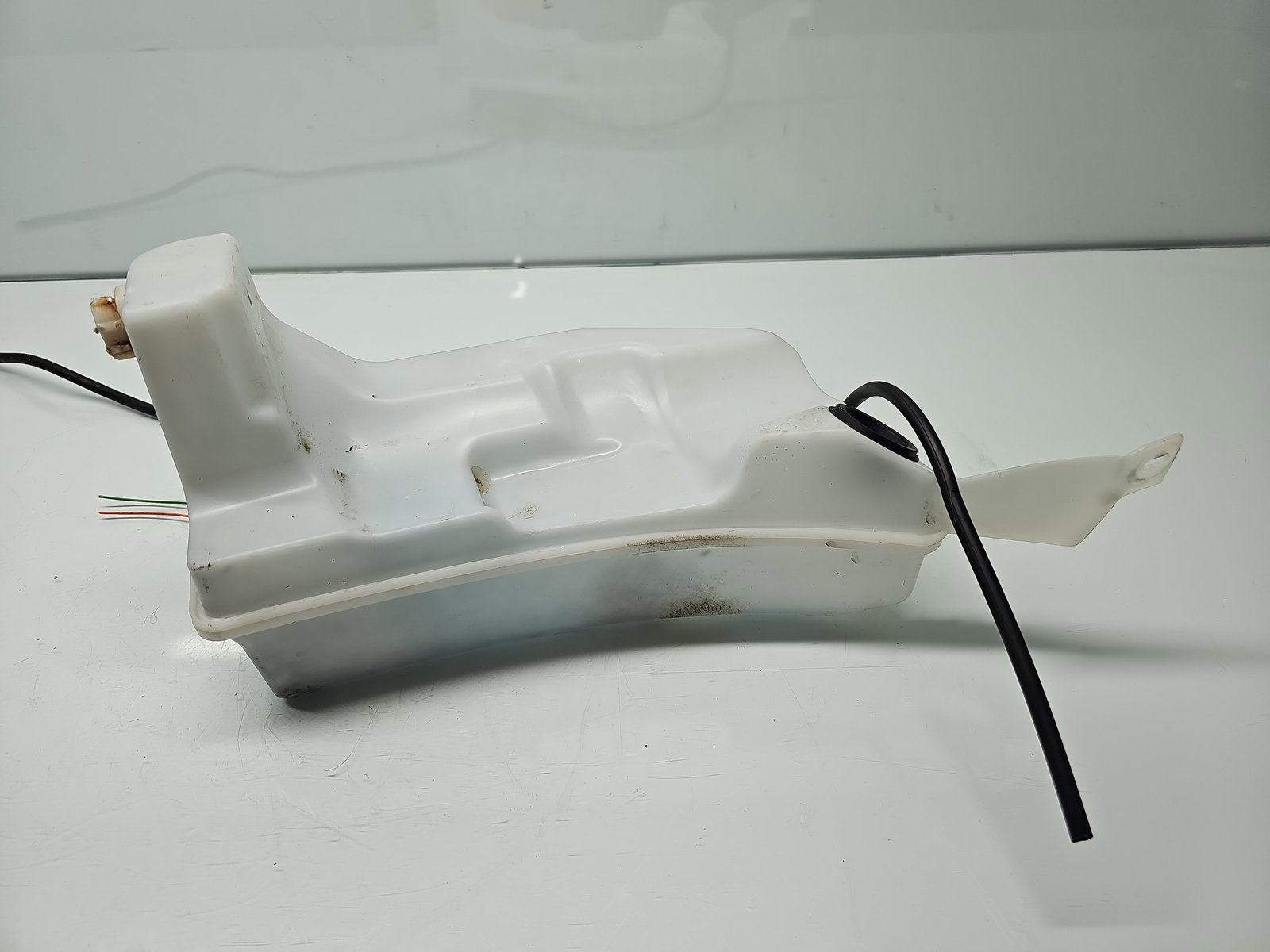 Vas lichid parbriz Renault Clio 4 (B98) Hatchback [Fabr 2012-2020] 289107623R - imagine 3