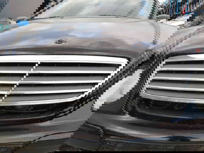 Grila capota OEM Mercedes Clasa C (W203) [Fabr 2000-2007] 2.2 CDI