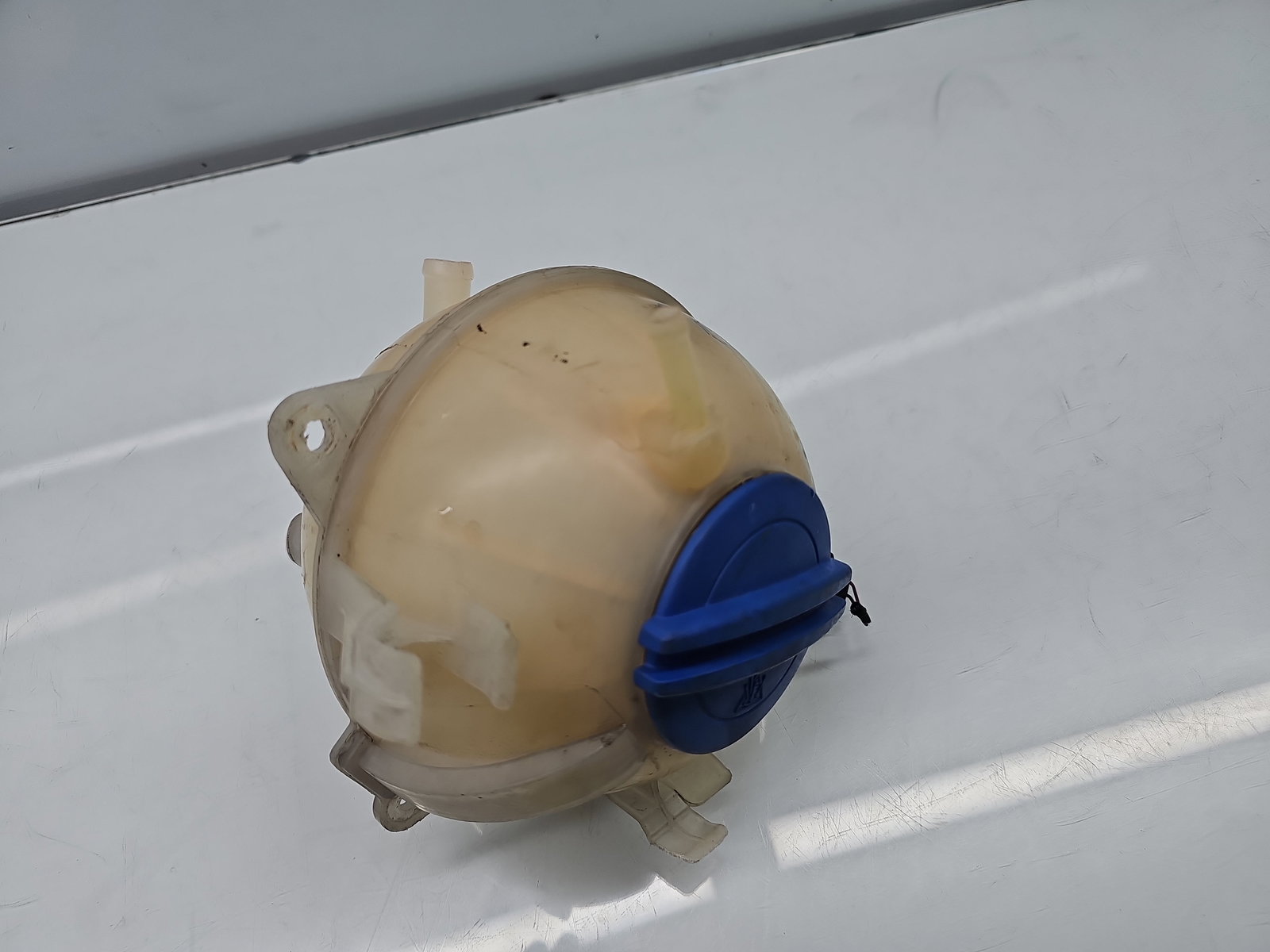 Vas expansiune Volkswagen Golf 6 (5K1) [Fabr 2009-2013] Hatchback 1K0121407A - imagine 1