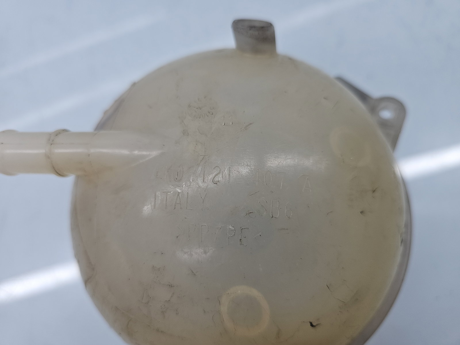 Vas expansiune Volkswagen Golf 6 (5K1) [Fabr 2009-2013] Hatchback 1K0121407A - imagine 4