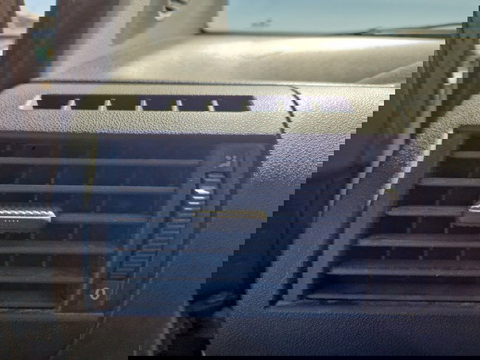 Grila aerisire stanga Volkswagen Fox (5Z1, 5Z3) [Fabr 2003-2011] OEM